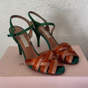 Chic Strappy Heels in Green and Orange